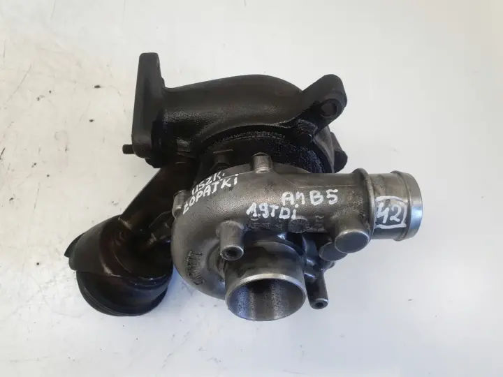 Audi A4 B5 VW Passat B5 1.9 TDI TURBOSPRĘŻARKA turbo 028145702H