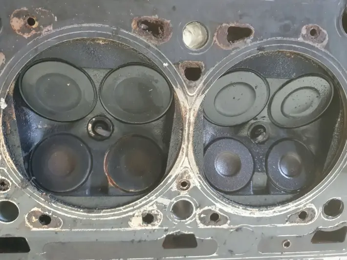 Renault Scenic II 1.6 16V GŁOWICA CYLINDRÓW 8200145259F
