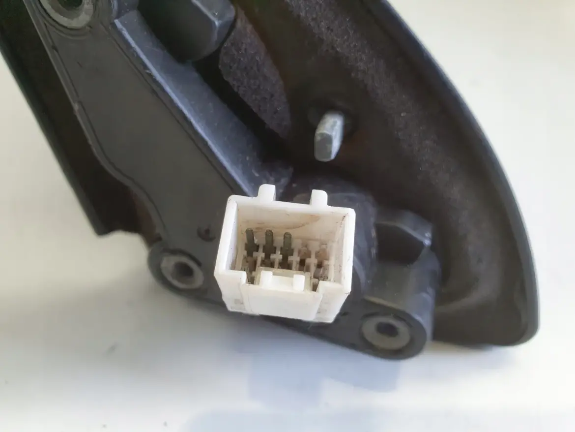 Mitsubishi Outlander II 06-09r LUSTERKO LEWE KIEROWCY 5 pin pinów