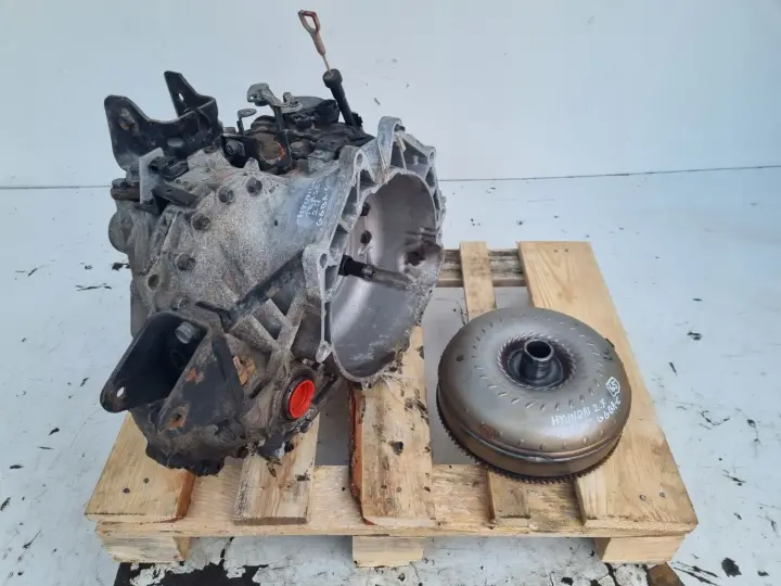 Hyundai Trajet 2.7 V6 AUTOMATYCZNA SKRZYNIA BIEGÓW automat