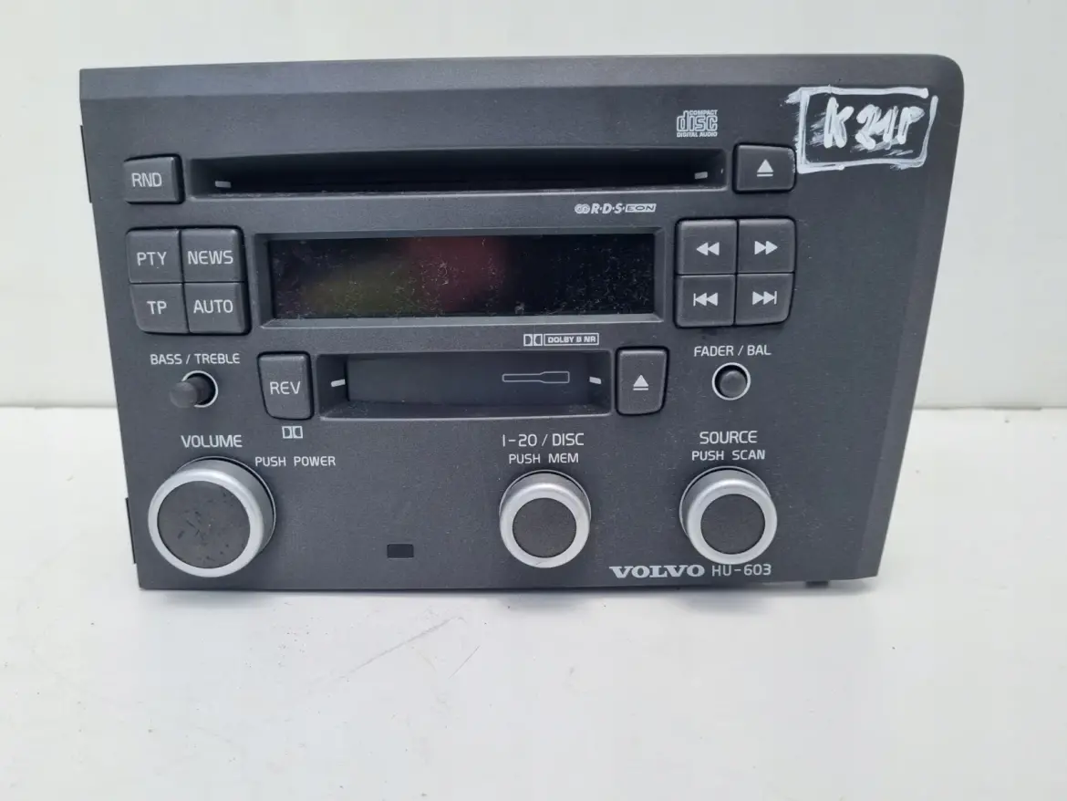 Volvo S60 I XC70 I V70 II RADIOODTWARZACZ CD Radio HU-603 8651152