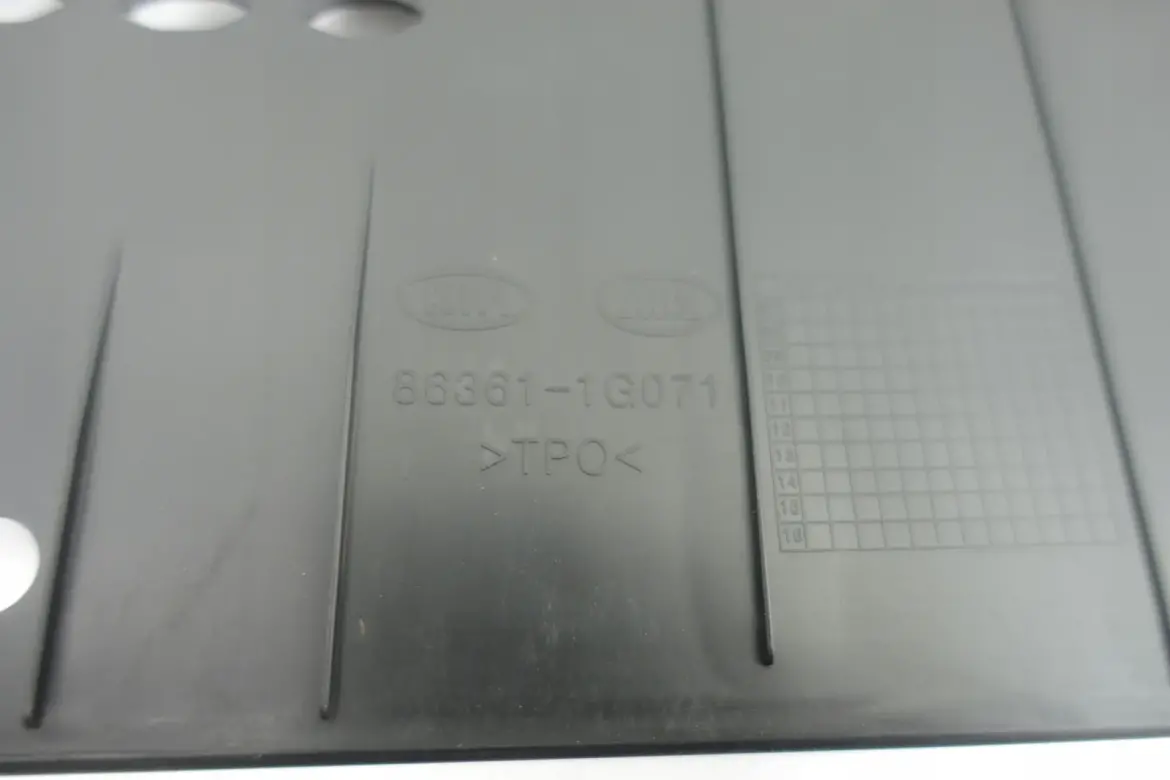 Kia Rio II PRZEDNIA ATRAPA grill gril 86361-1G071