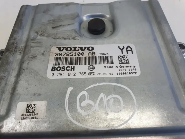 Volvo V60 1.6 D STEROWNIK SILNIKA komputer 31303095 31303095AC 0281016616