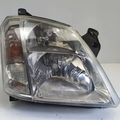 Opel Meriva A 03-05r PRZEDNIA LAMPA PRAWA prawy przód 93294338