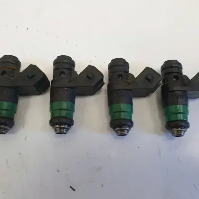 Renault Laguna II 2.0 16V WTRYSKIWACZ H028797