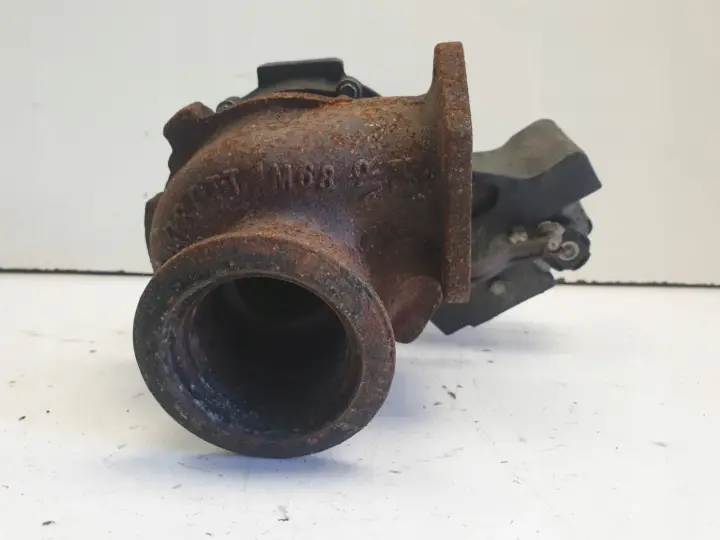 BMW E87 2.0 D TURBOSPRĘŻARKA turbo 7810189C