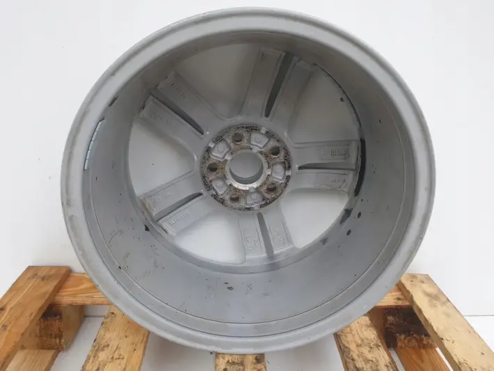VW Passat B7 ORYGINALNA FELGA ALUMINIOWA KOŁO ALUFELGA 17 R17 3AA601025M