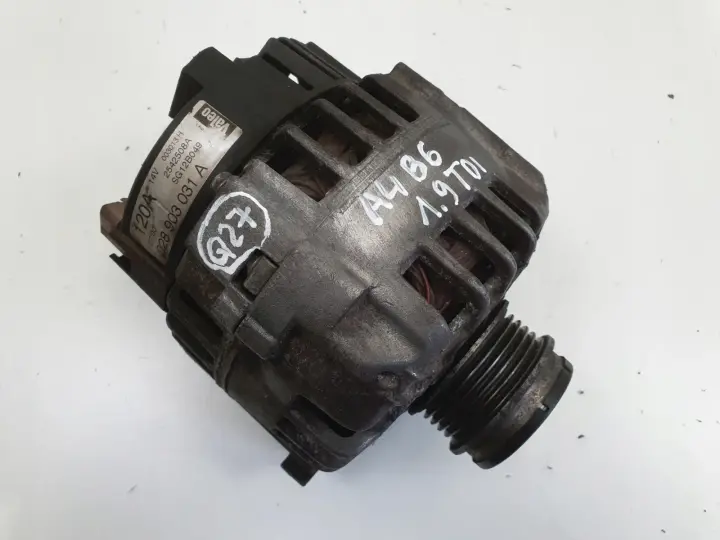Audi A4 B6 1.9 TDI ALTERNATOR Valeo 028903031A 120A