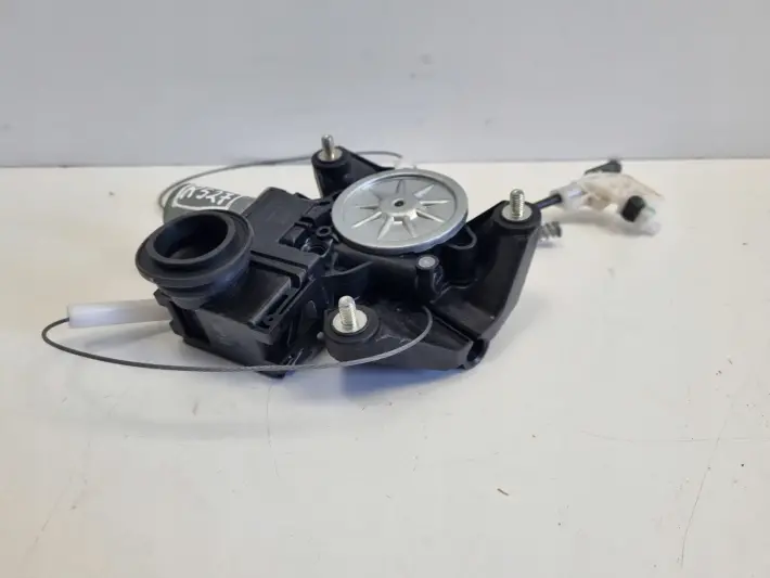 Toyota Yaris IV PODNOŚNIK SZYBY Silniczek PRAWY PRZÓD pasażera 85710-K0020