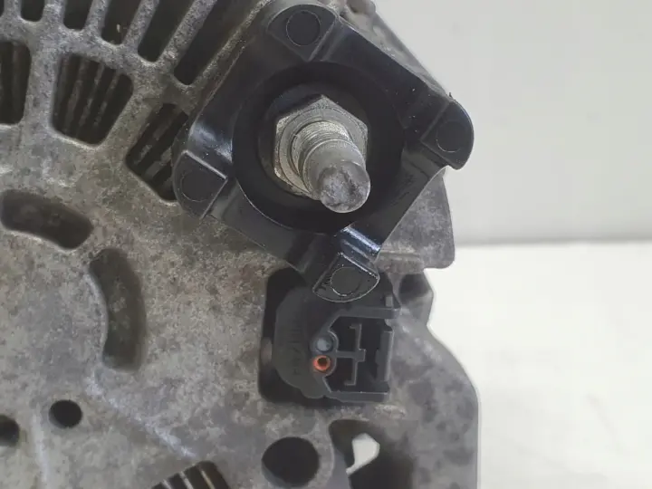 Renault Megane III Scenic III 1.5 DCI ALTERNATOR 8200960533 210A