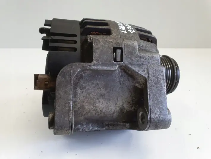 Renault Laguna I 1.9 DTI ALTERNATOR 8200054588 valeo 120A