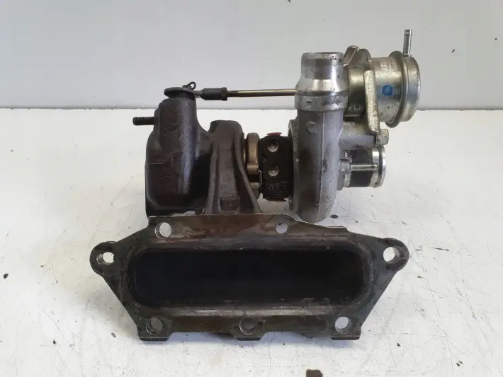 Renault Captur 0.9 TCe TURBOSPRĘŻARKA turbo 8201234380 49373-04002