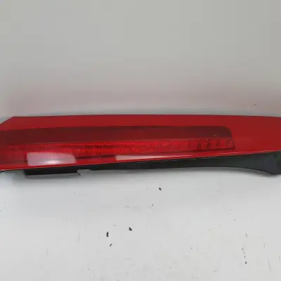 Volvo XC90 I TYLNIA TYLNA LAMPA LEWA lewy tył kierowcy GÓRNA ŁADNA EUROPA