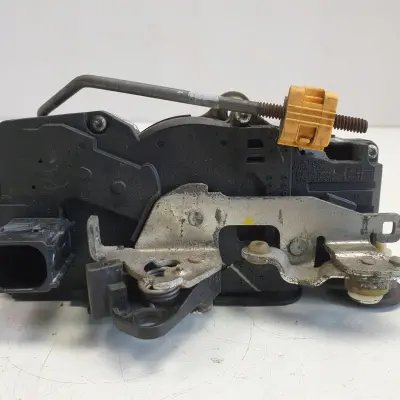 Chevrolet Equinox ZAMEK DRZWI Lewy tył kierowcy