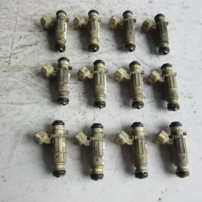 Hyundai Coupe II 2.0 16V WTRYSKIWACZ 0260930013