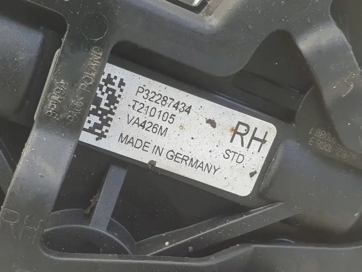 Volvo XC60 II TYLNY ZACISK HAMULCOWY prawy tył P32287434