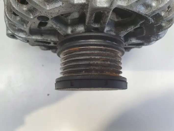 Mitsubishi Colt VI 1.5 DID ALTERNATOR valeo A6391500350 115A