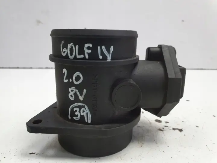 VW Golf IV 2.0 8V PRZEPŁYWOMIERZ POWIETRZA