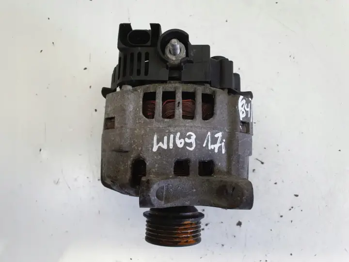 Mercedes W169 1.7 8V ALTERNATOR A2661540802 90A valeo