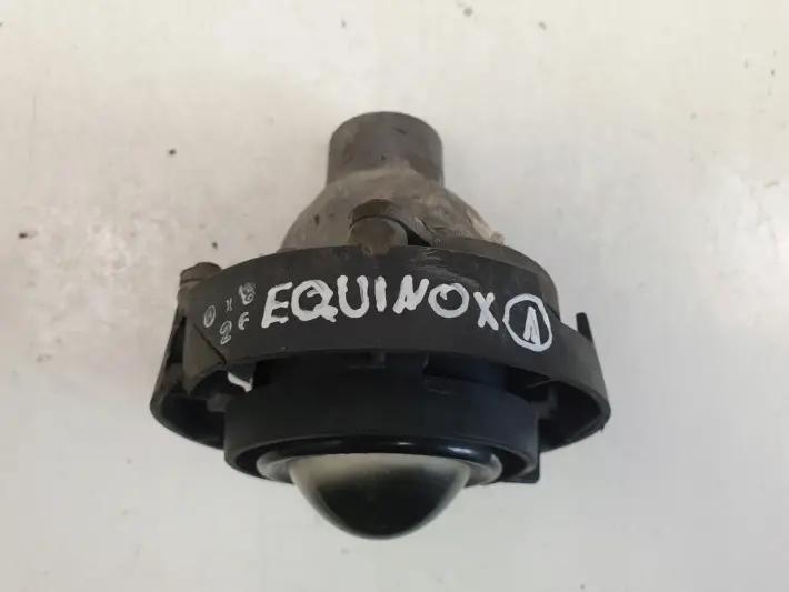 Chevrolet Equinox PRAWY PRZEDNI HALOGEN przód