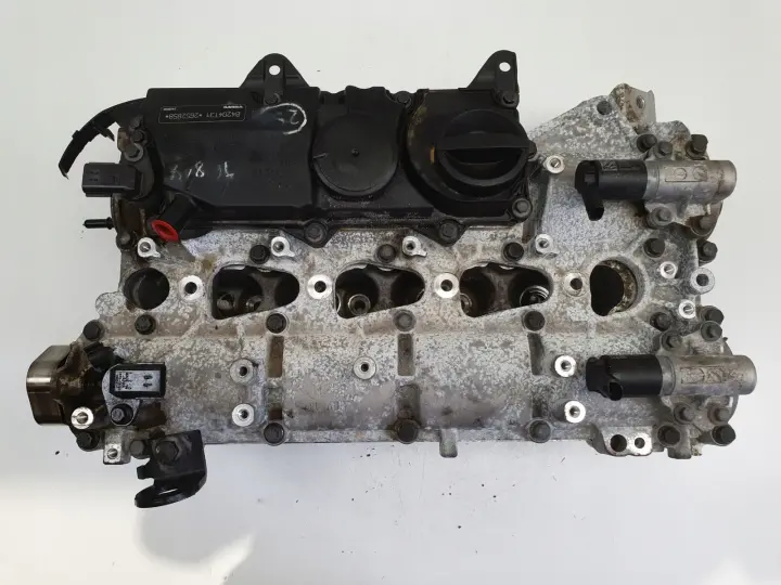Volvo V60 2.0 T5 GŁOWICA CYLINDRÓW P31401473