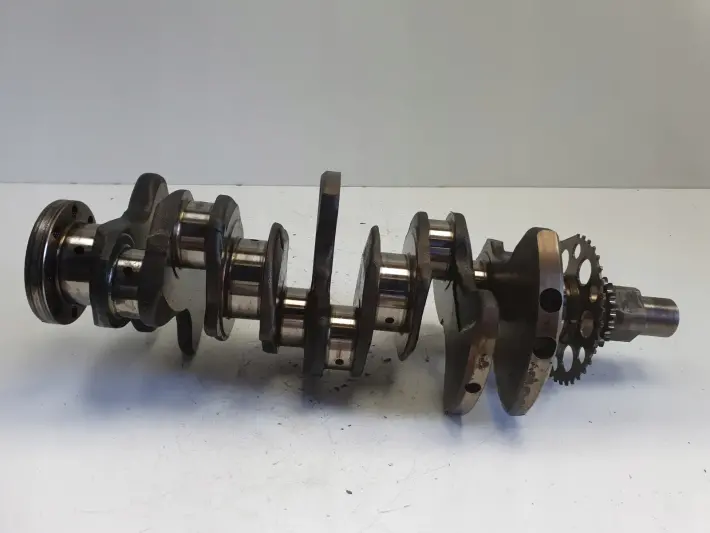 Lexus IS 250 2.5 V6 WAŁ KORBOWY K1