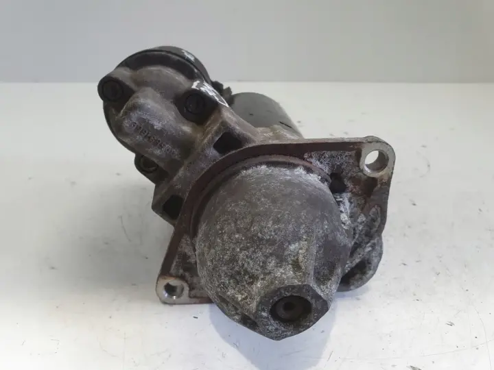 Opel Mokka A 1.4 T turbo ROZRUSZNIK bosch 0001107522