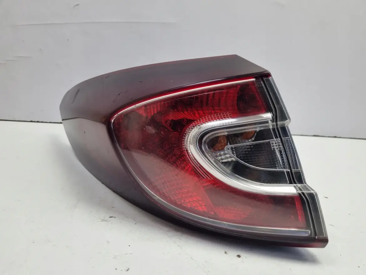 Renault Megane III kombi TYLNIA TYLNA LAMPA LEWA lewy tył 265550010R