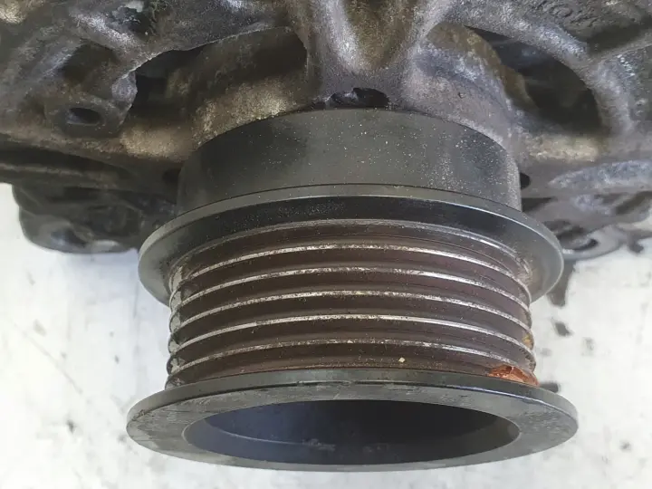 Volvo XC60 2.0 D4 ALTERNATOR bosch 30659580