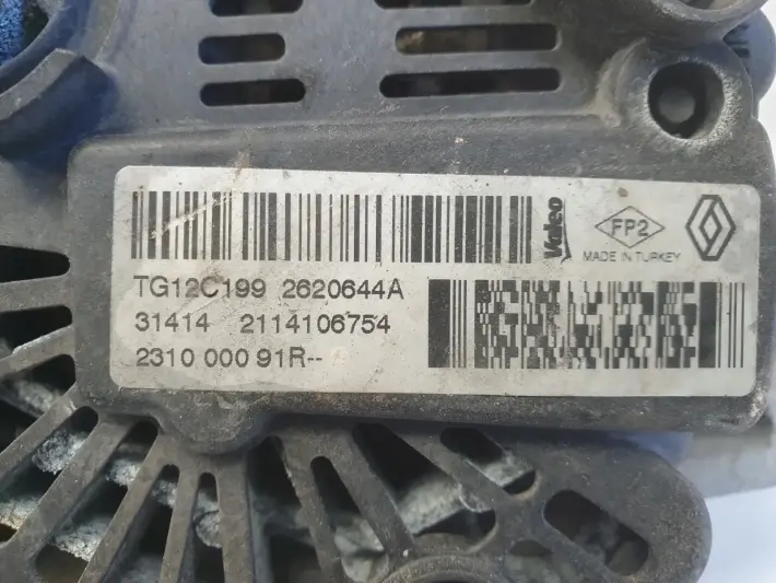Dacia Duster I 1.2 TCe ALTERNATOR 231000091R valeo