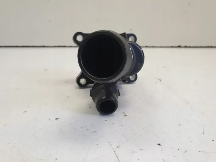 Volvo V60 II 1.5 T OBUDOWA TERMOSTATU WODY 31686046