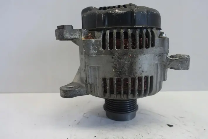 Jeep Liberty 2.4 16V ALTERNATOR oryginał