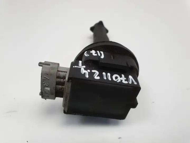 Volvo V70 III S80 II 2.5 T CEWKA ZAPŁONOWA 30713417 0221604010