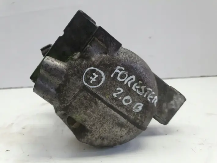 Subaru Forester I 2.0 16V SPRĘŻARKA KLIMATYZACJI 73111FE020