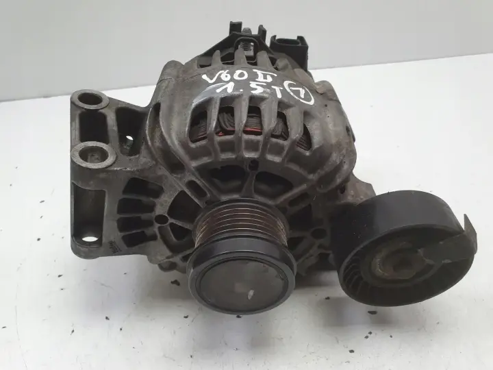 Volvo S60 II V60 1.6 T3 ALTERNATOR valeo 31285436 180A