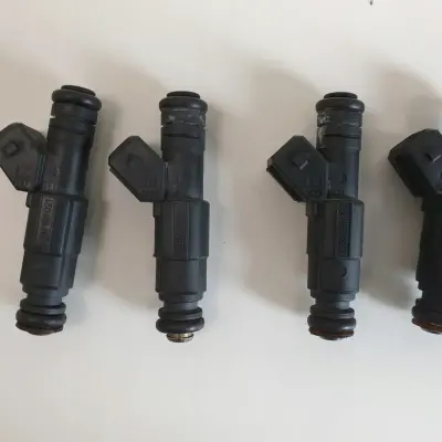 Opel Astra III H 2.0 T WTRYSKIWACZ 0280156021