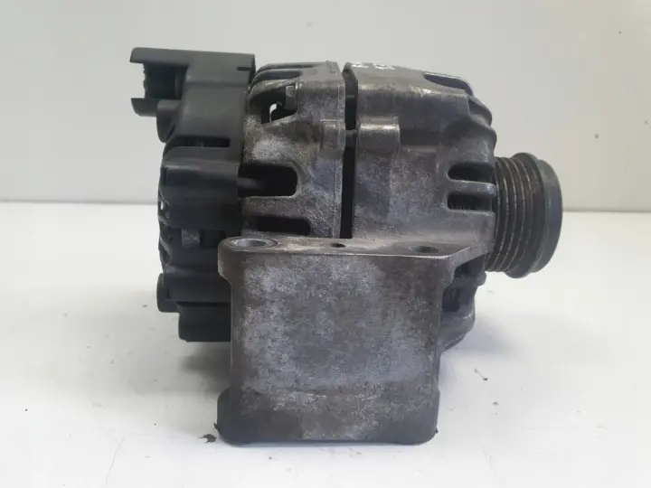 Fiat Fiorino 1.3 MJET JTD ALTERNATOR 90A 46823547 valeo