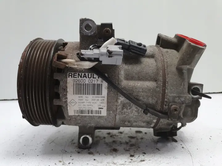 Renault Clio IV 0.9 TCe SPRĘŻARKA KLIMATYZACJI pompa 926000217R