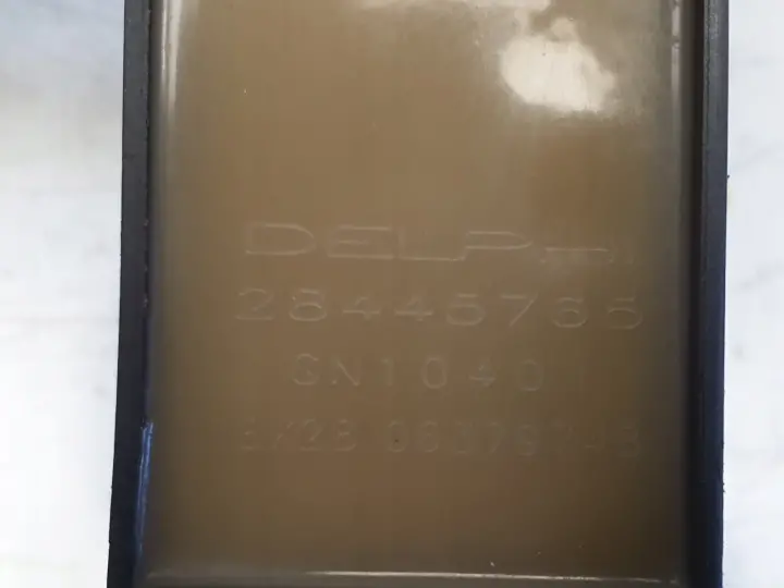 Opel Corsa D 1.4 16V CEWKA ZAPŁONOWA 28445765