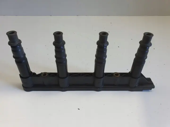 Citroen C3 1.4 16V CEWKA ZAPŁONOWA 9651710680