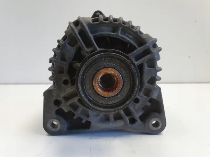 Renault Scenic III 1.5 DCI ALTERNATOR bosch 0124425037