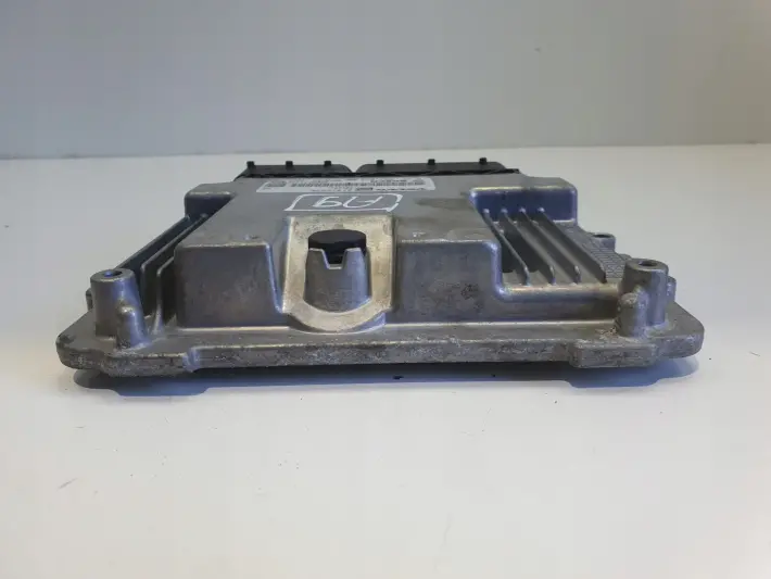 Volvo S60 II 1.6 T2 STEROWNIK SILNIKA 0261S07523 31312578