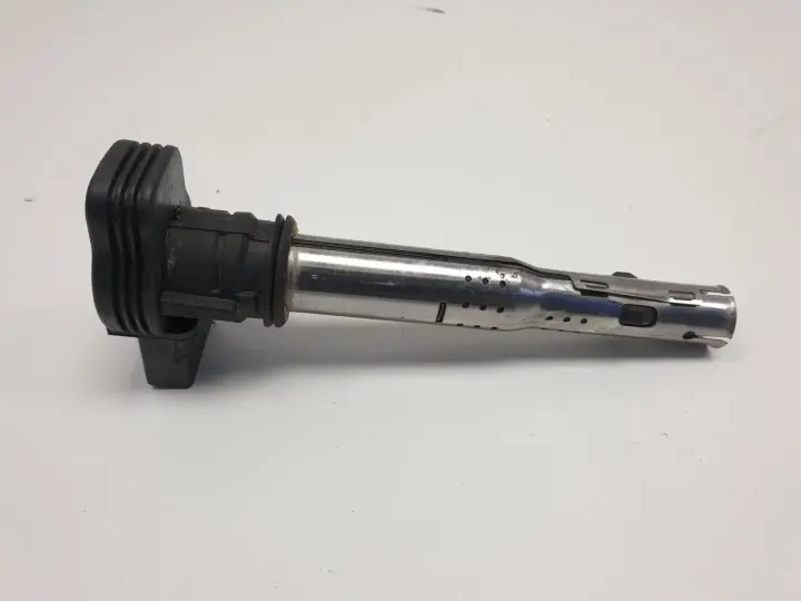 VW Golf V 2.0 FSI CEWKA ZAPŁONOWA oryginał 07K905715F