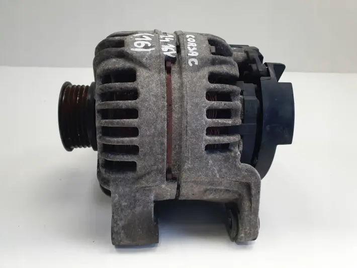 Opel Corsa C 1.4 16V ALTERNATOR 0124425021 ZK 100A bosch 55556068