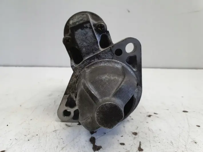 Nissan Pixo 1.0 12V 08-13r ROZRUSZNIK 31100M68K1