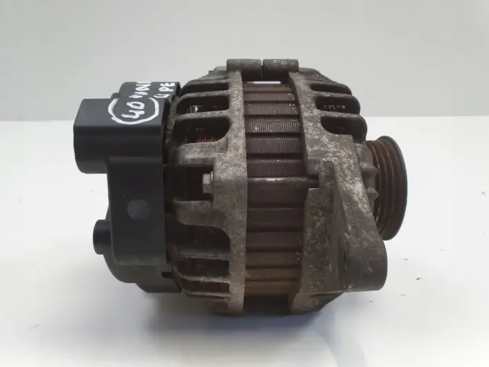 Hyundai Coupe II 2.0 16V ALTERNATOR valeo 2655635 90A