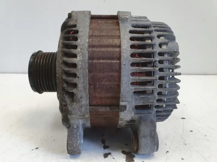 Renault Megane III Scenic III 1.5 DCI ALTERNATOR 8200960533 210A