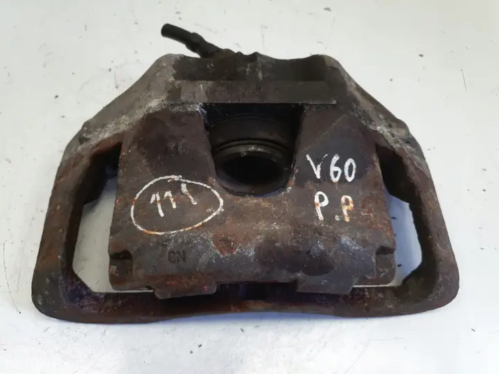 Volvo V40 II PRZEDNI ZACISK HAMULCOWY prawy przód PASAŻERA P.P 976
