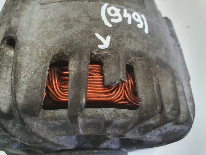 Skoda Octavia II 1.6 8V ALTERNATOR valeo 03L903023F 140A