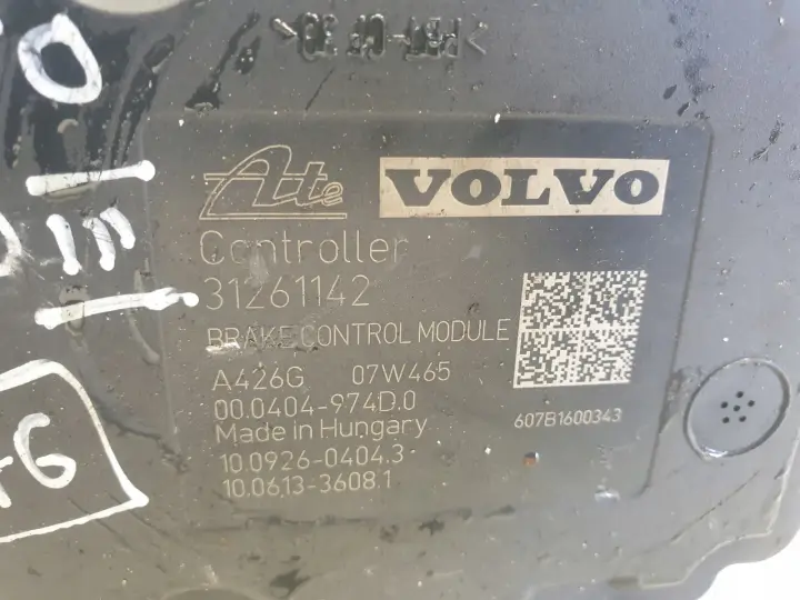Volvo V70 III XC70 II POMPA ABS hamulcowa 31261142